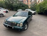 Mercedes E 200-1