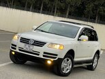 Volkswagen Touareg-1