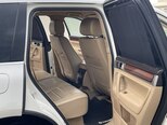 Volkswagen Touareg-18