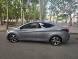 Hyundai Elantra-4