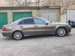 Mercedes E 220-4
