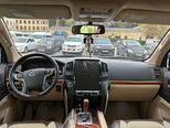 Toyota Land Cruiser-8