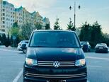 Volkswagen Transporter-1