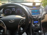 Hyundai Elantra-3