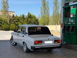 LADA (VAZ) 2107-2