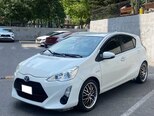 Toyota Aqua-1
