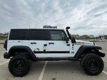 Jeep Wrangler-12