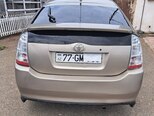 Toyota Prius-14
