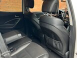 Hyundai Santa Fe-16