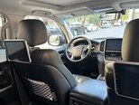 Toyota Land Cruiser-5