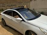 Hyundai Sonata-5