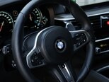 BMW 530e-13