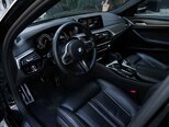 BMW 530e-10