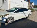 Hyundai Elantra-4