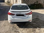 Hyundai Elantra-2