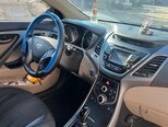 Hyundai Elantra-5