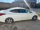 Hyundai Elantra-3