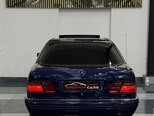 Mercedes E 230-9