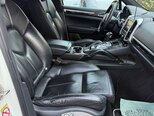 Porsche Cayenne-7