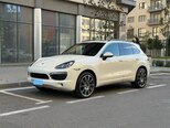 Porsche Cayenne-9
