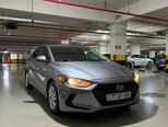 Hyundai Elantra-2