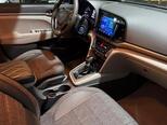 Hyundai Elantra-9