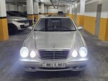 Mercedes E 320-2