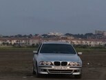 BMW 525-1