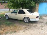 Mercedes E 200-3