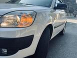 Kia Pride-5