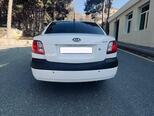 Kia Pride-2