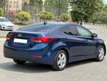 Hyundai Elantra-8