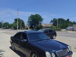 Mercedes E 270-3