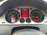 Volkswagen Passat-4