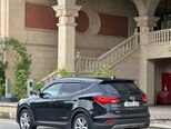 Hyundai Santa Fe-13