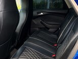 Ford Focus-7