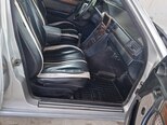 Mercedes 200 D-10