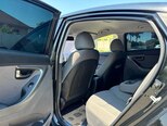 Hyundai Elantra-9