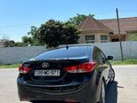 Hyundai Elantra-6