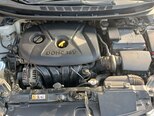 Hyundai Elantra-13