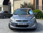 Hyundai Accent-2