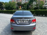 Hyundai Accent-6