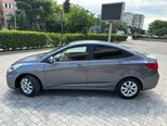 Hyundai Accent-8