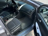 Hyundai Accent-15