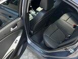 Hyundai Accent-13