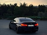 BMW 528-9