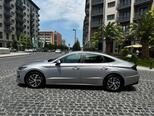 Hyundai Sonata-10