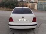 Volkswagen Bora-3