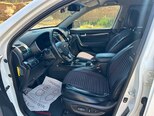 Kia Sorento-8