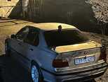 BMW 318-3
